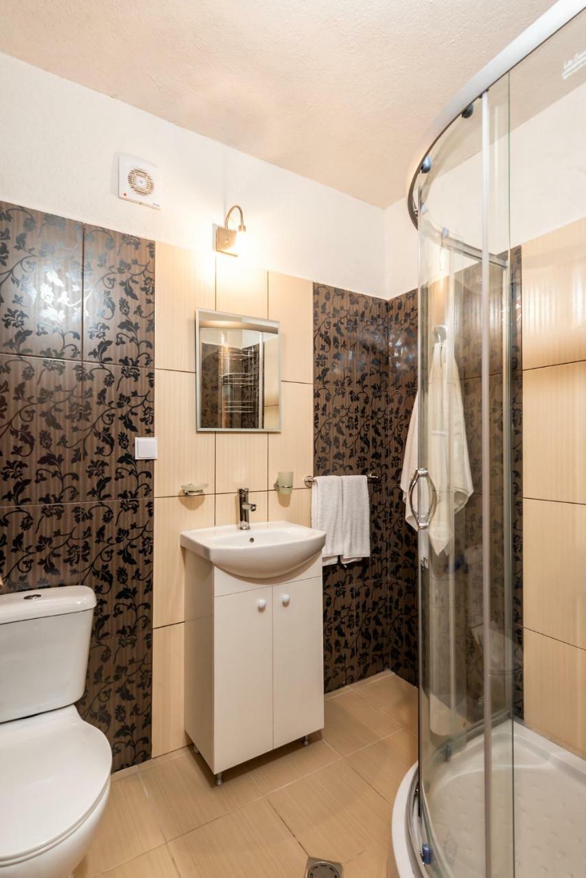 Hotel Bendida Panichishte Εξωτερικό φωτογραφία